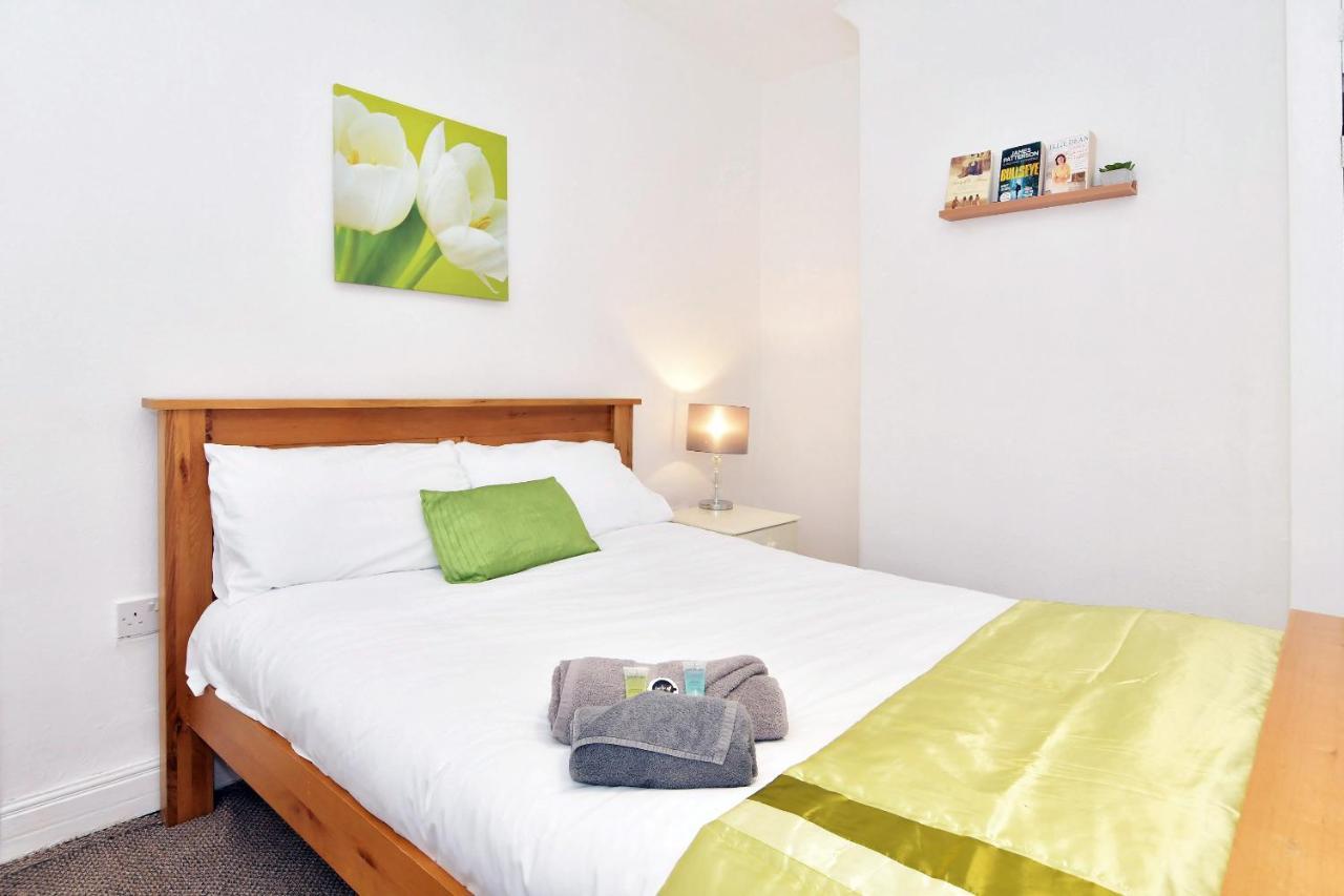 Townhouse @ Hanley Road Stoke מראה חיצוני תמונה