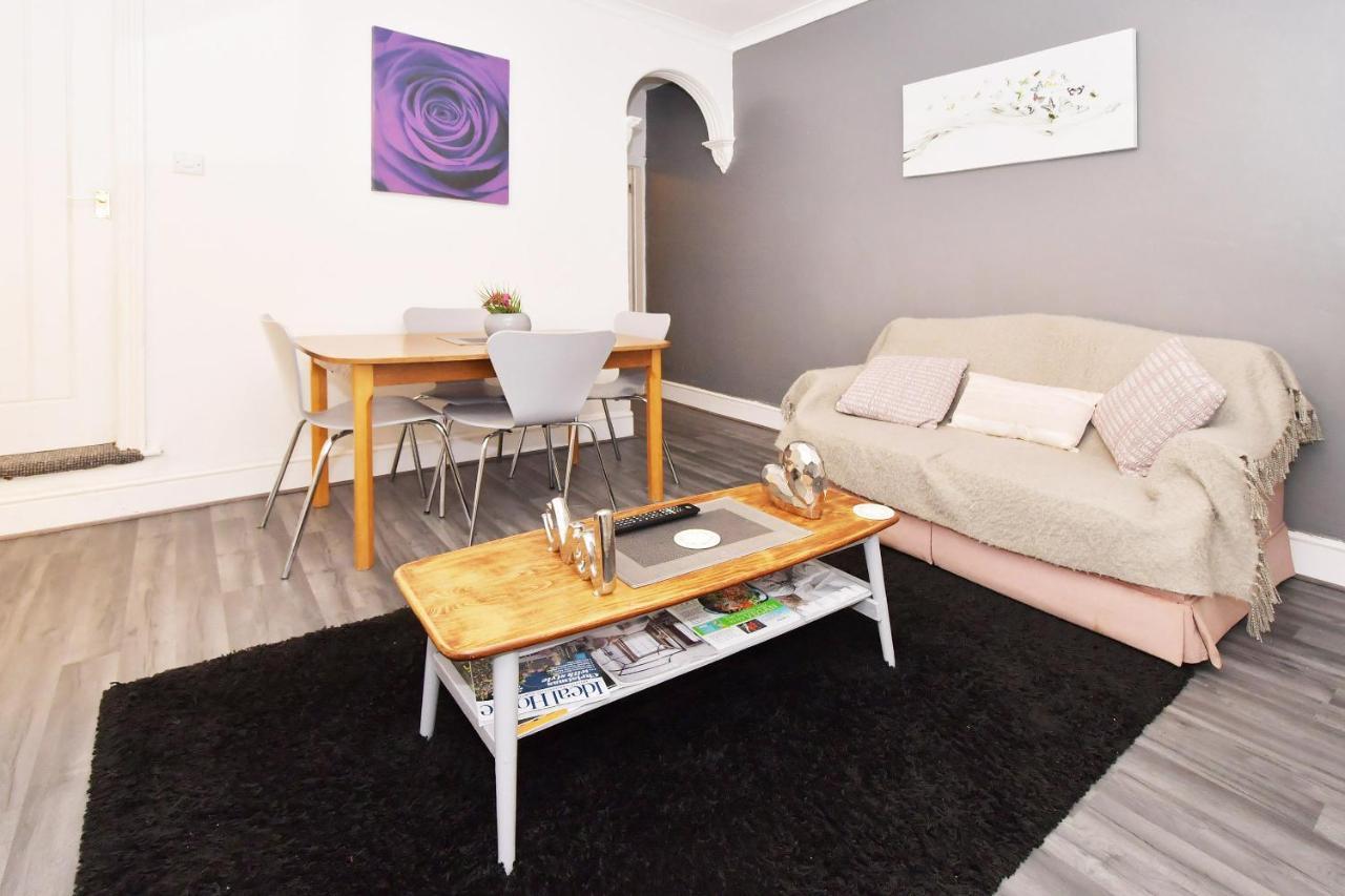 Townhouse @ Hanley Road Stoke מראה חיצוני תמונה
