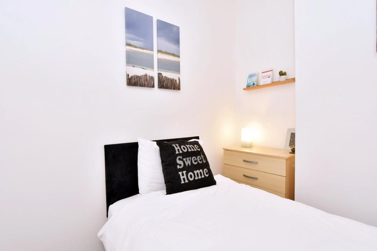 Townhouse @ Hanley Road Stoke מראה חיצוני תמונה