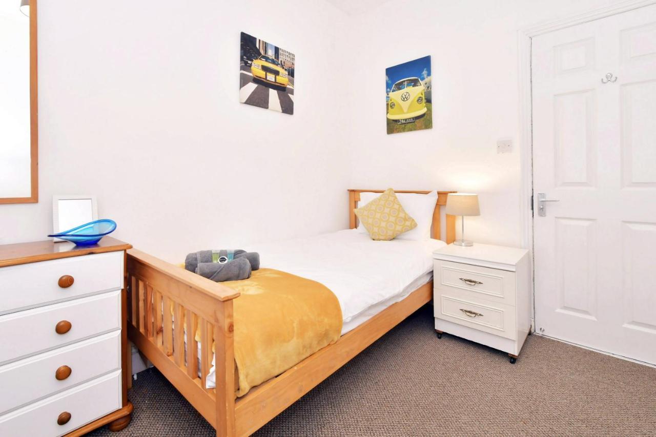 Townhouse @ Hanley Road Stoke מראה חיצוני תמונה